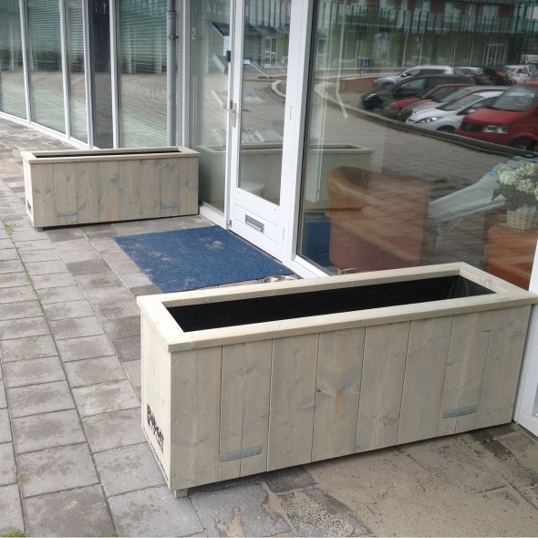 steigerhout bloembak thomas 2